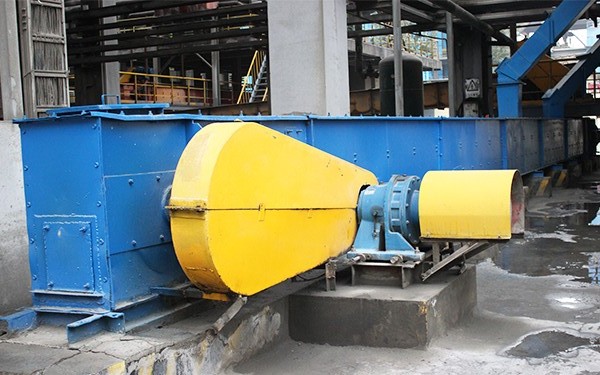 ناقل مكشطة -1